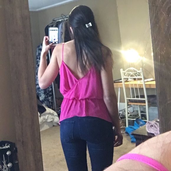 Pink tank top - Picture 2 of 2